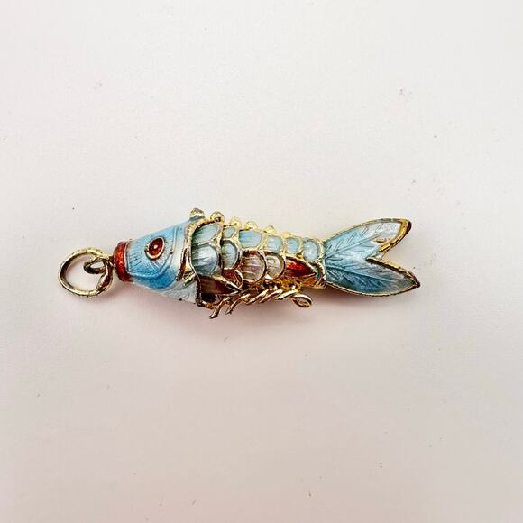 Vintage Lt Blue Enamel Cloisonne Articulated Gold Tone Koi Fish Pendant No Chain - Picture 2 of 4